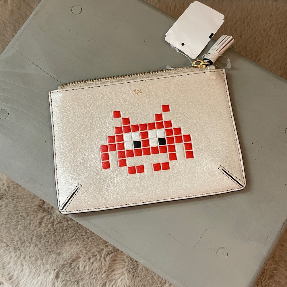 NWT Anna Hindmarch pouch